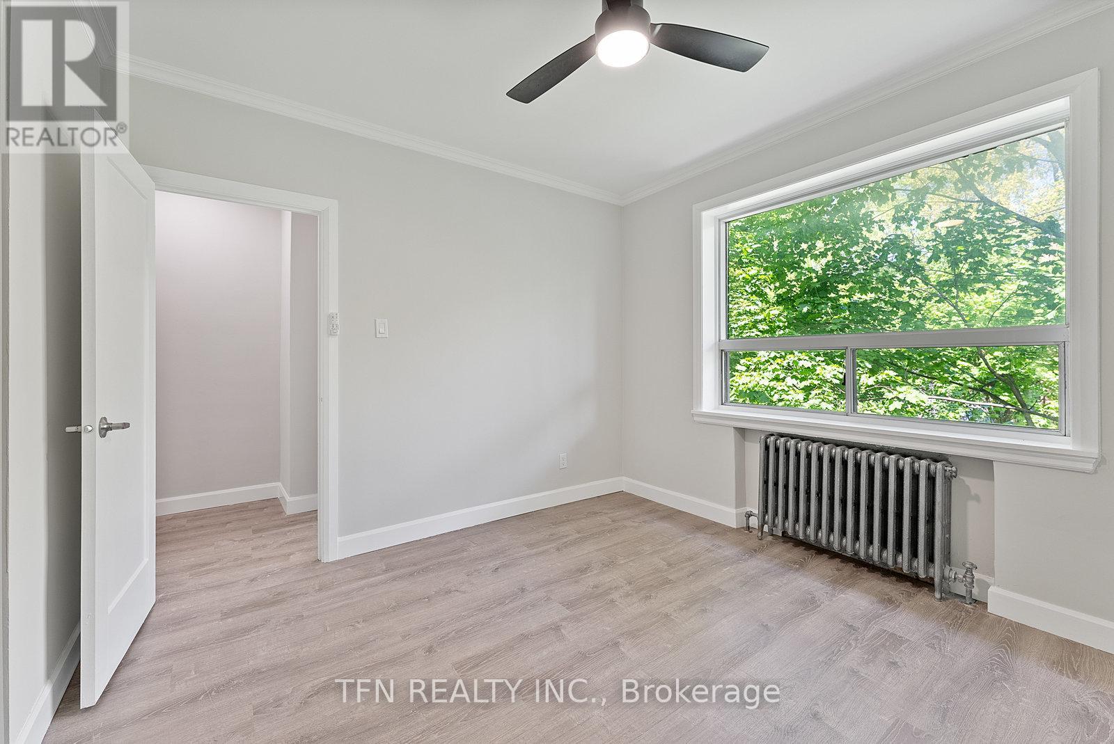 305 - 24 Shallmar Boulevard, Toronto (Forest Hill North), Ontario  M6C 2J9 - Photo 23 - C12162152