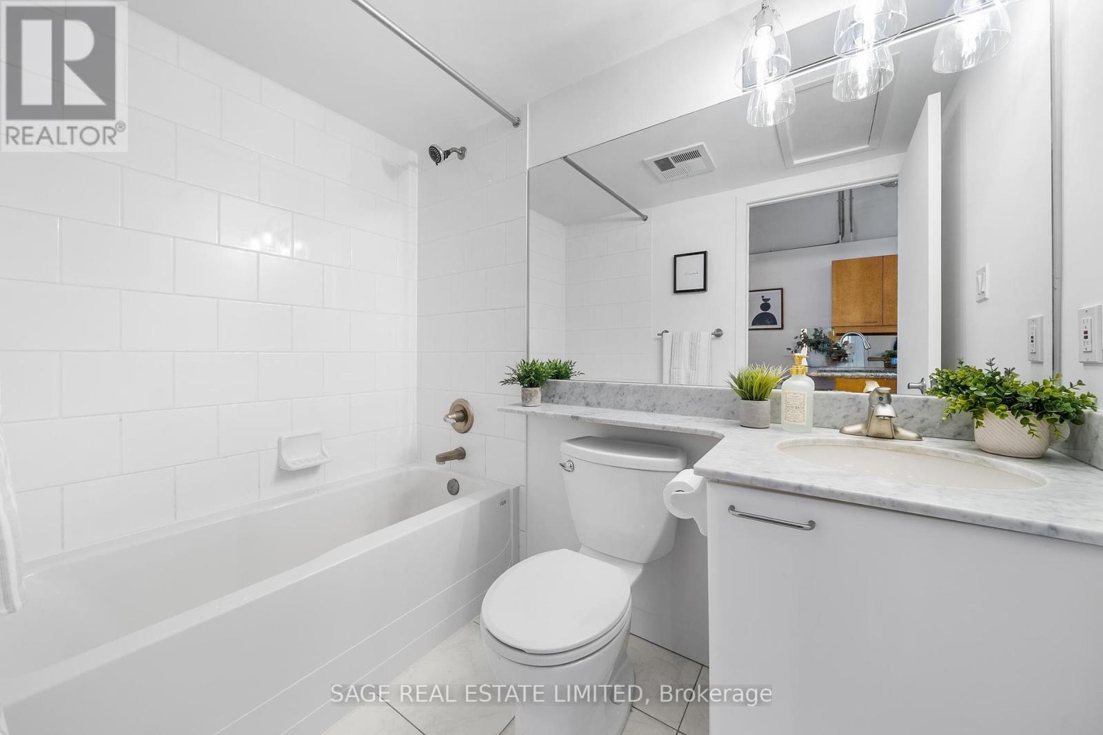 224 - 955 Queen Street W, Toronto, Ontario  M6J 3X5 - Photo 13 - C12162177