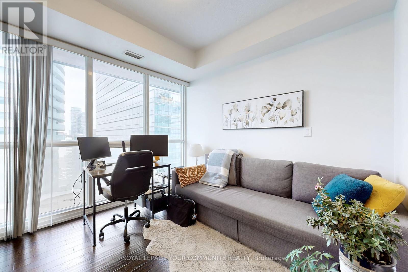 3001 - 55 Bremner Boulevard, Toronto (Waterfront Communities), Ontario  M5J 0A6 - Photo 21 - C12162186