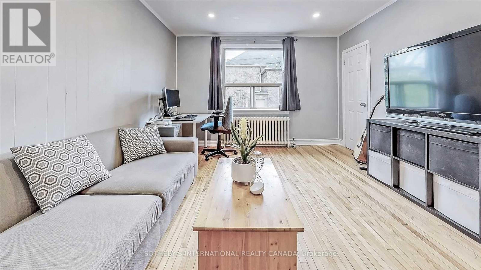 1172 Eglinton Avenue W, Toronto, Ontario  M6C 2E3 - Photo 12 - C12162282