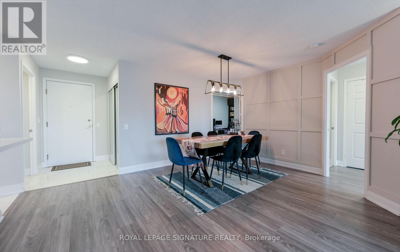 1126 - 25 Kingsbridge Garden Circle, Mississauga, Ontario  L5R 4B1 - Photo 14 - W12158466