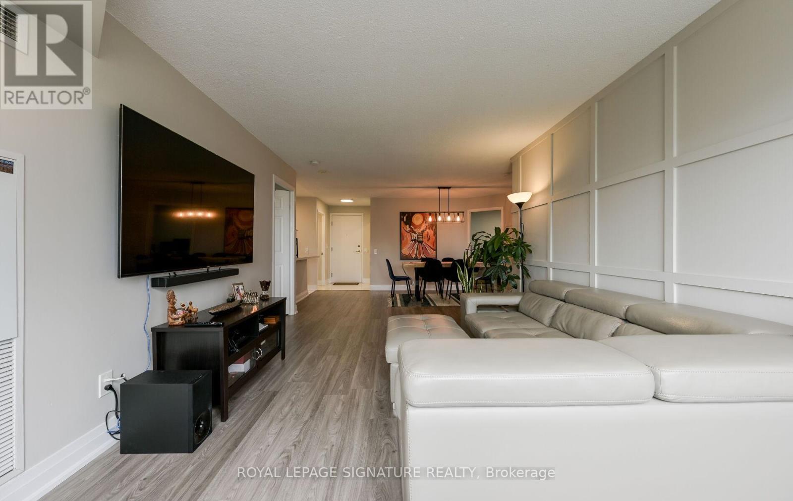 1126 - 25 Kingsbridge Garden Circle, Mississauga, Ontario  L5R 4B1 - Photo 12 - W12158466