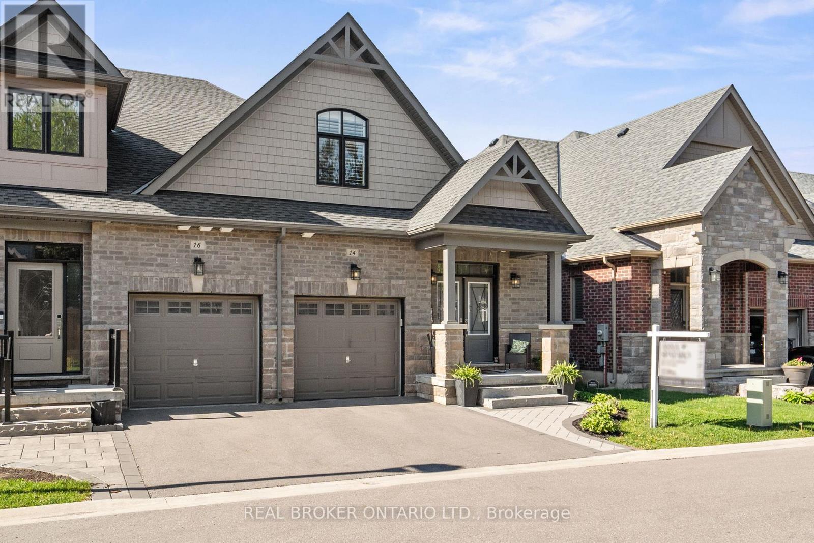 14 Dreamland Lane, East Gwillimbury, Ontario  L0G 1M0 - Photo 2 - N12162201
