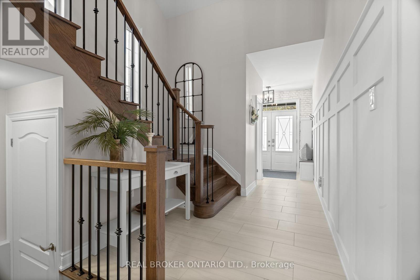 14 Dreamland Lane, East Gwillimbury, Ontario  L0G 1M0 - Photo 8 - N12162201