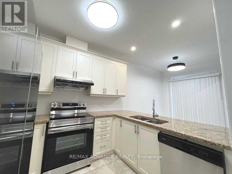 3 Durblee Avenue, Aurora, Ontario  L4G 0Z8 - Photo 11 - N12162306
