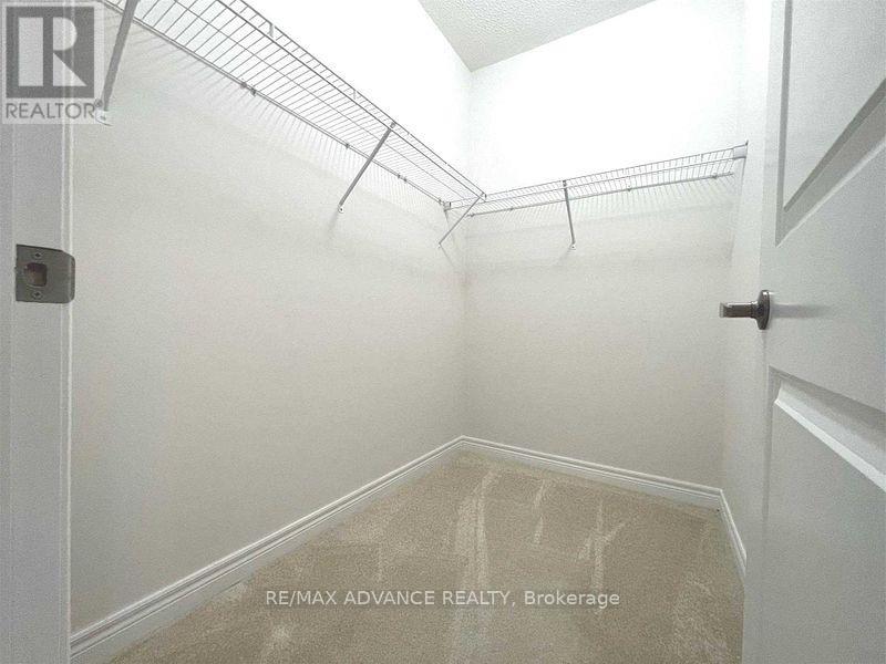 3 Durblee Avenue, Aurora, Ontario  L4G 0Z8 - Photo 26 - N12162306