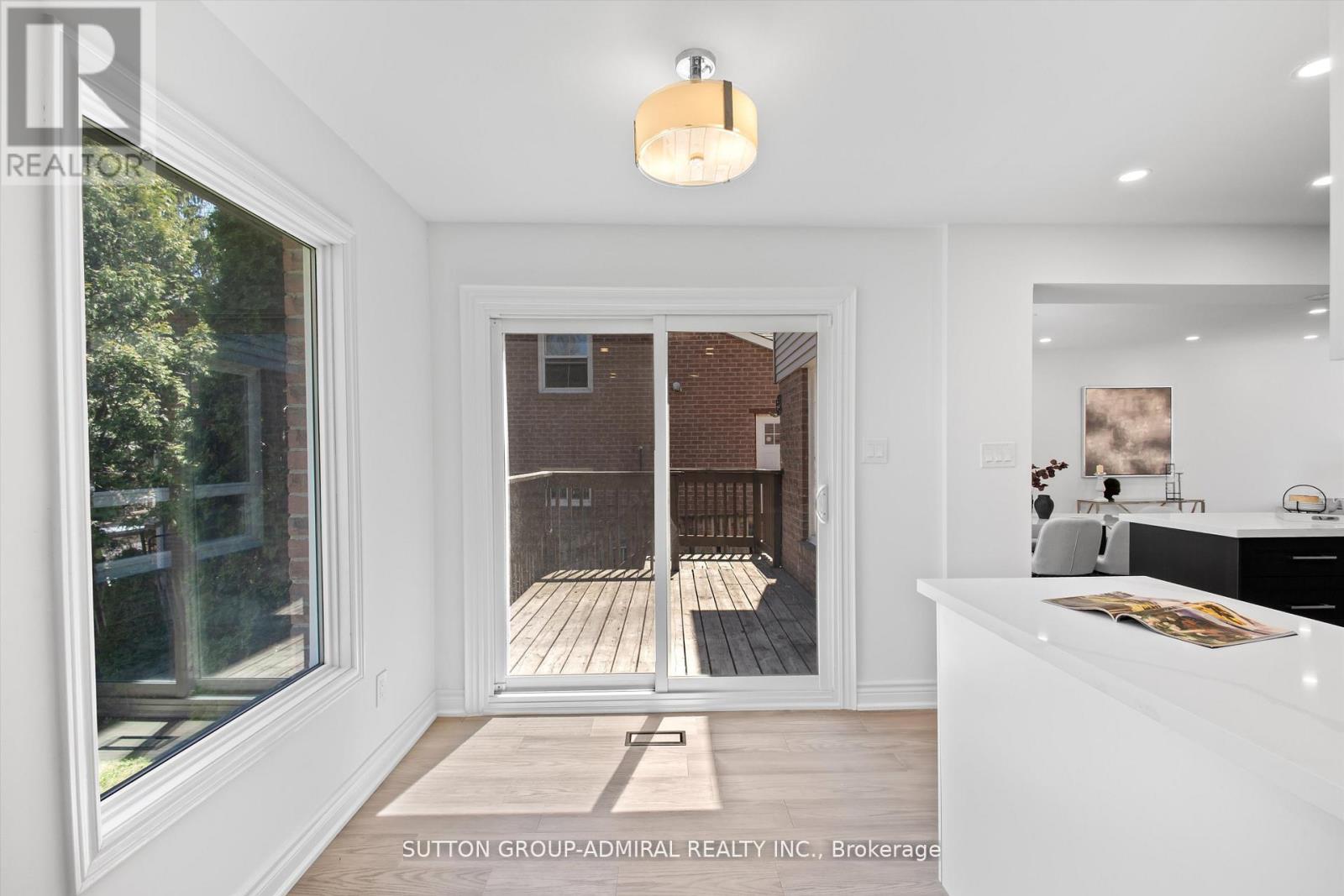 361 Harewood Boulevard, Newmarket (Bristol-London), Ontario  L3Y 6S5 - Photo 20 - N12162312