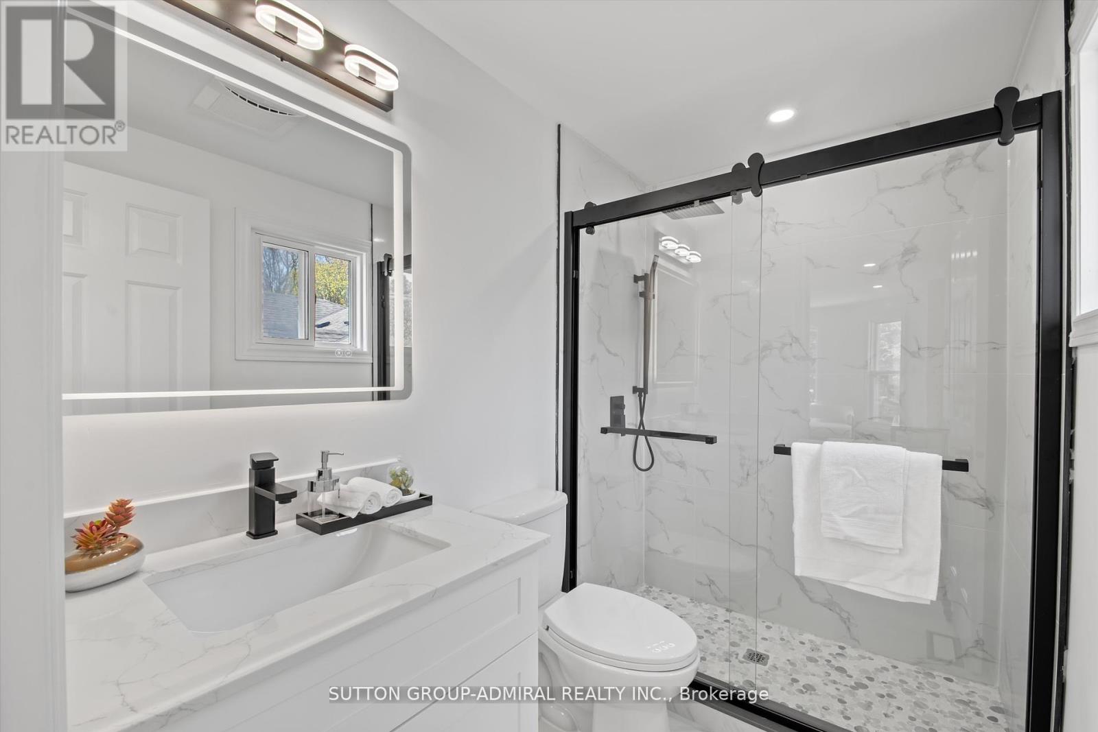 361 Harewood Boulevard, Newmarket, Ontario  L3Y 6S5 - Photo 28 - N12162312