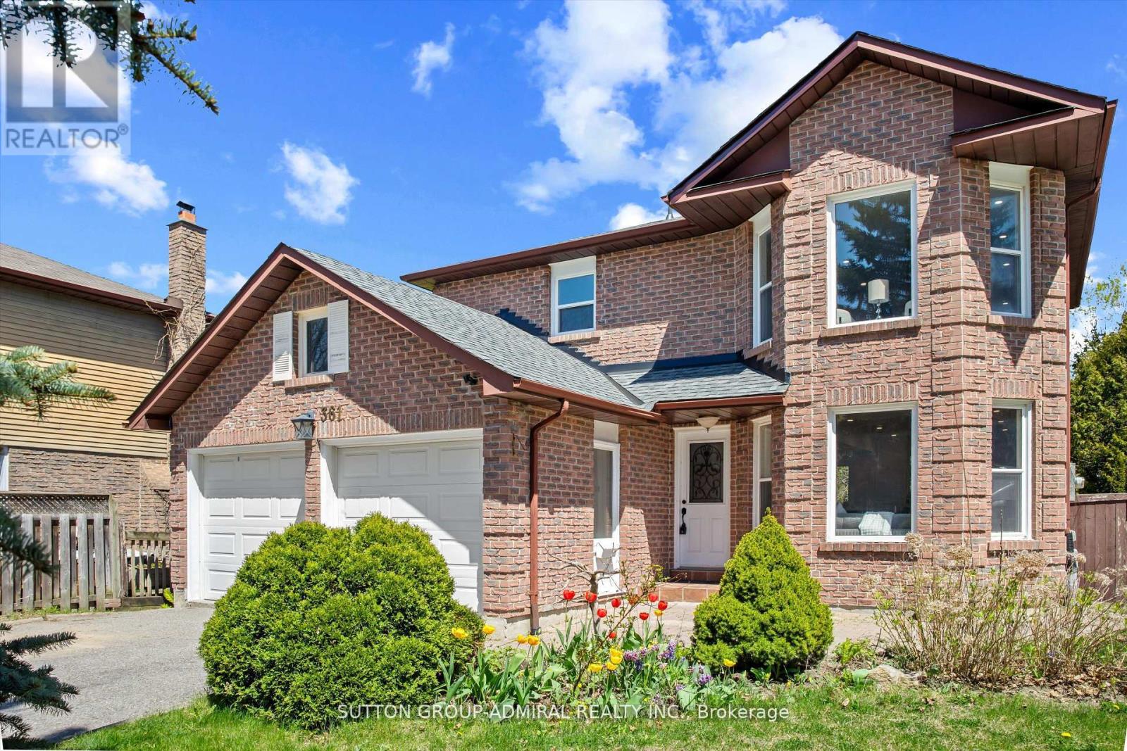 361 Harewood Boulevard, Newmarket, Ontario  L3Y 6S5 - Photo 3 - N12162312