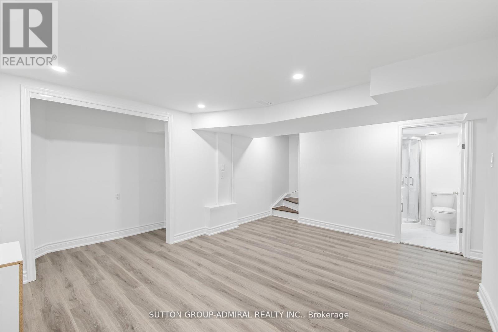 361 Harewood Boulevard, Newmarket (Bristol-London), Ontario  L3Y 6S5 - Photo 37 - N12162312