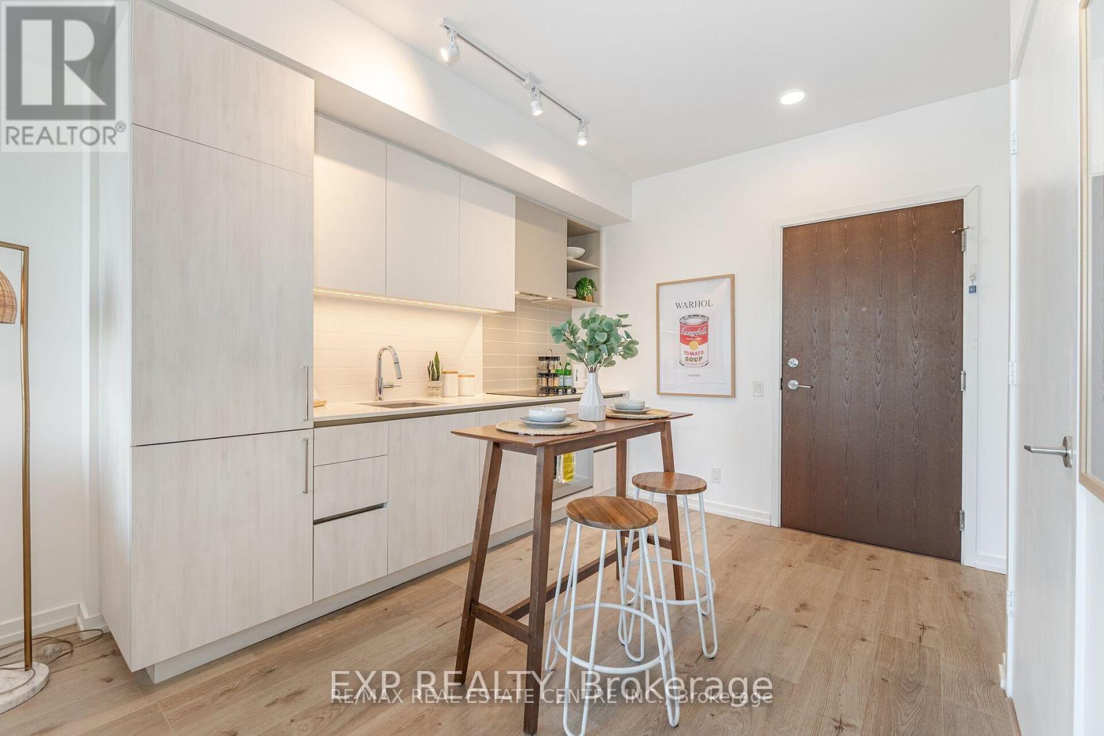 5610 - 7890 Jane Street, Vaughan, Ontario  L4K 0K9 - Photo 4 - N12162313