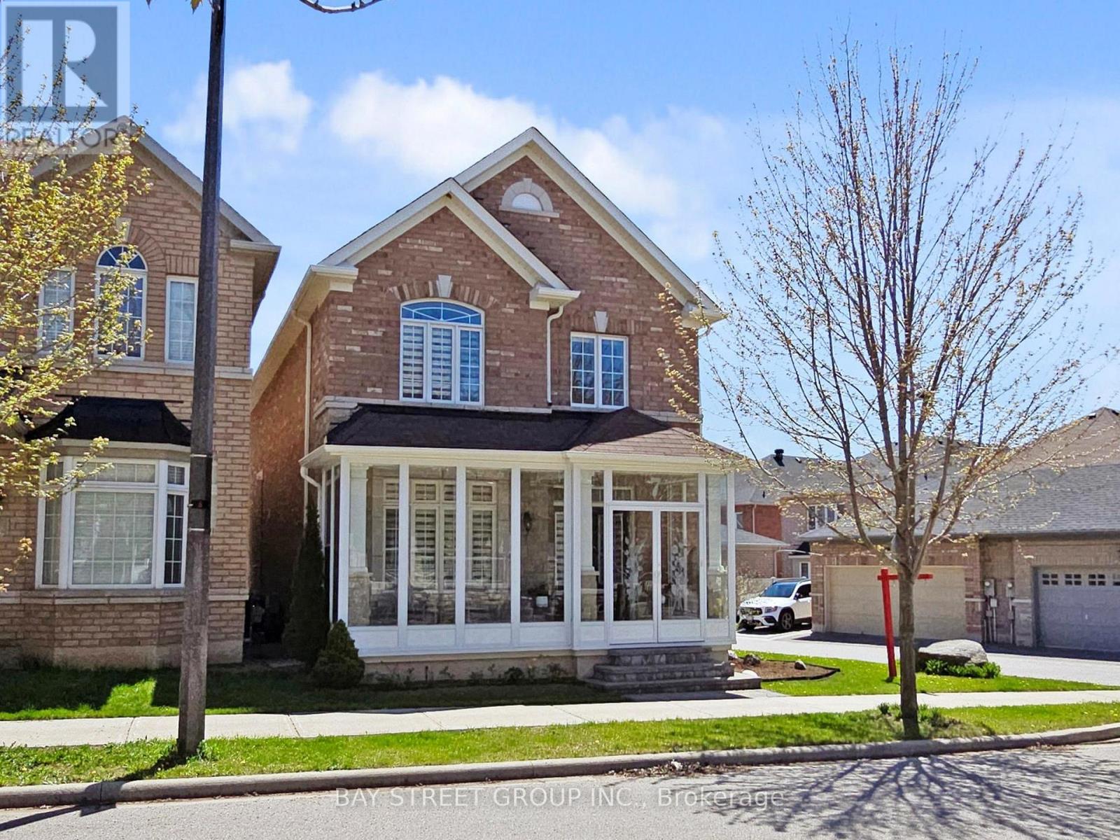 7 WINDYTON AVENUE, Markham, Ontario