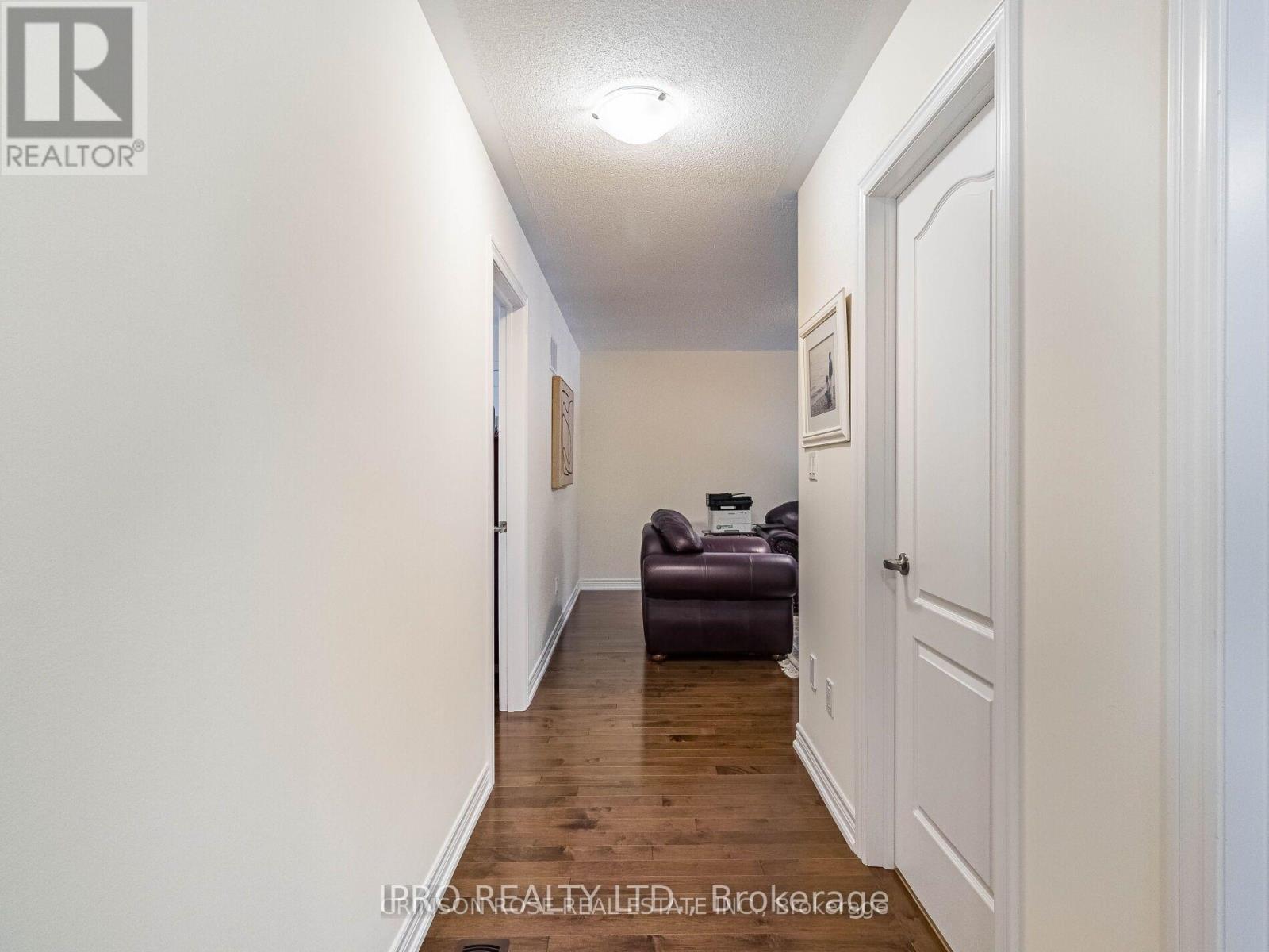 32 Pietrowski Drive, Georgina (Keswick North), Ontario  L4P 0J7 - Photo 33 - N12162337