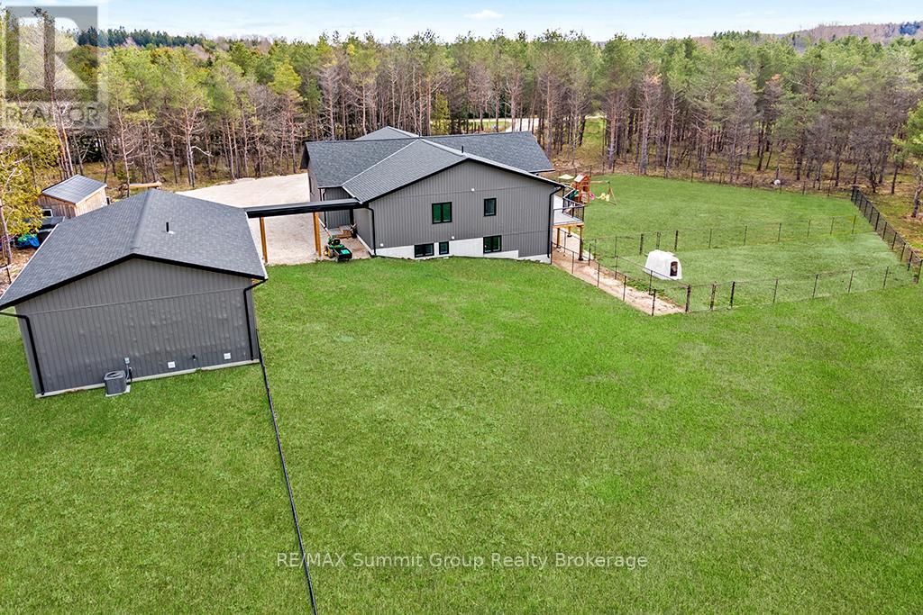 615690 Hamilton Lane, West Grey, Ontario N0C 1H0 - Photo 43 - X11973659