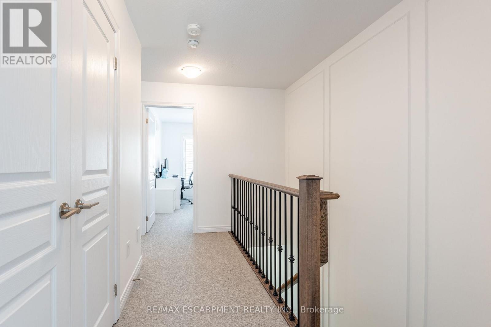 16 Place Polonaise Drive, Grimsby, Ontario  L3M 0H3 - Photo 31 - X12106326