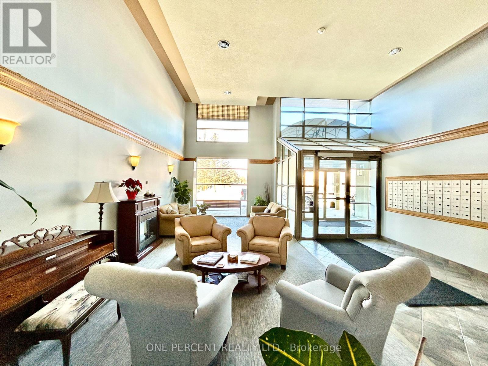 Property at 310 - 172 EIGHTH STREET image 3