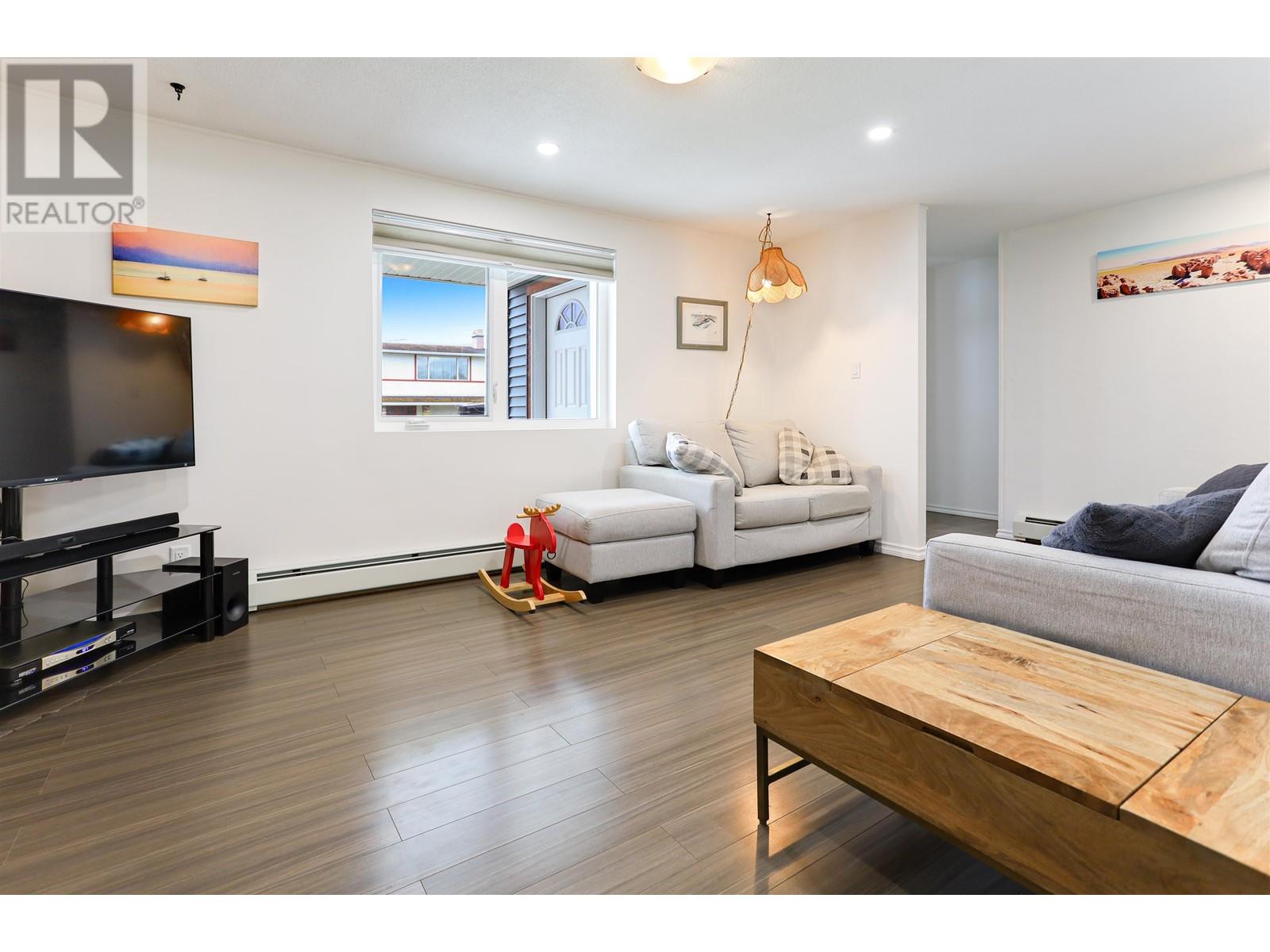 Property at 59 CARLSON STREET image 3