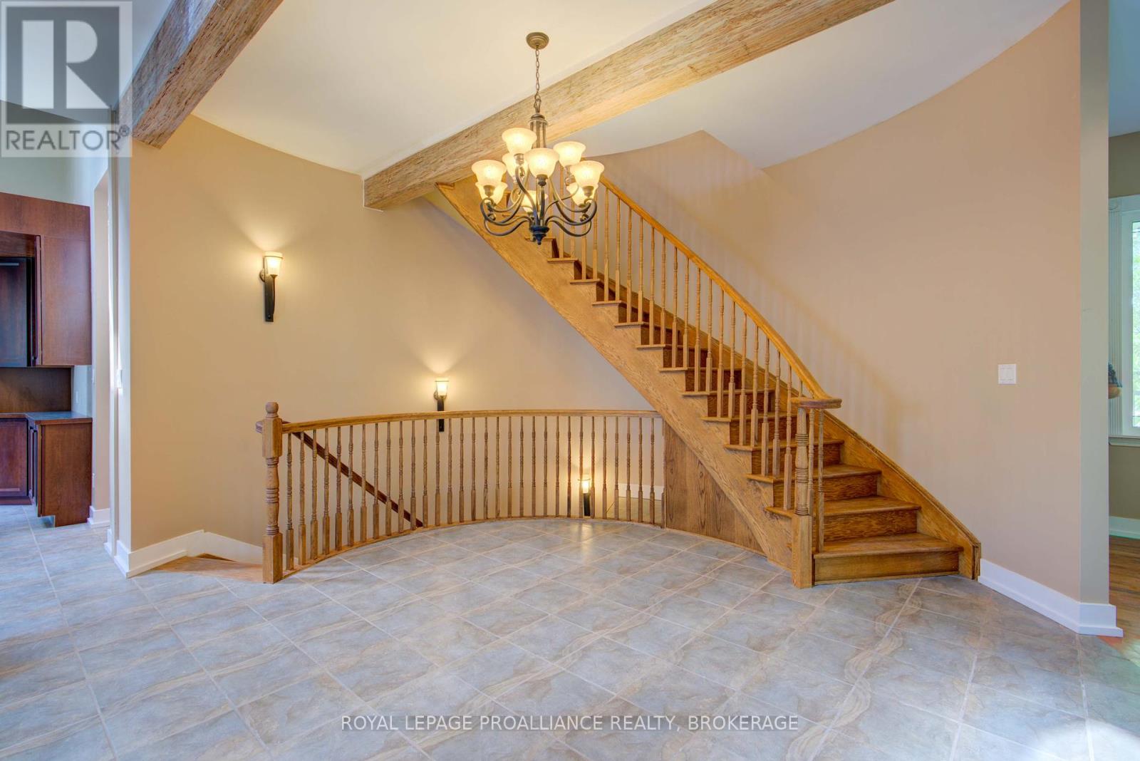 124 Granite Hills, Tay Valley, Ontario  K7H 3C7 - Photo 11 - X12162492