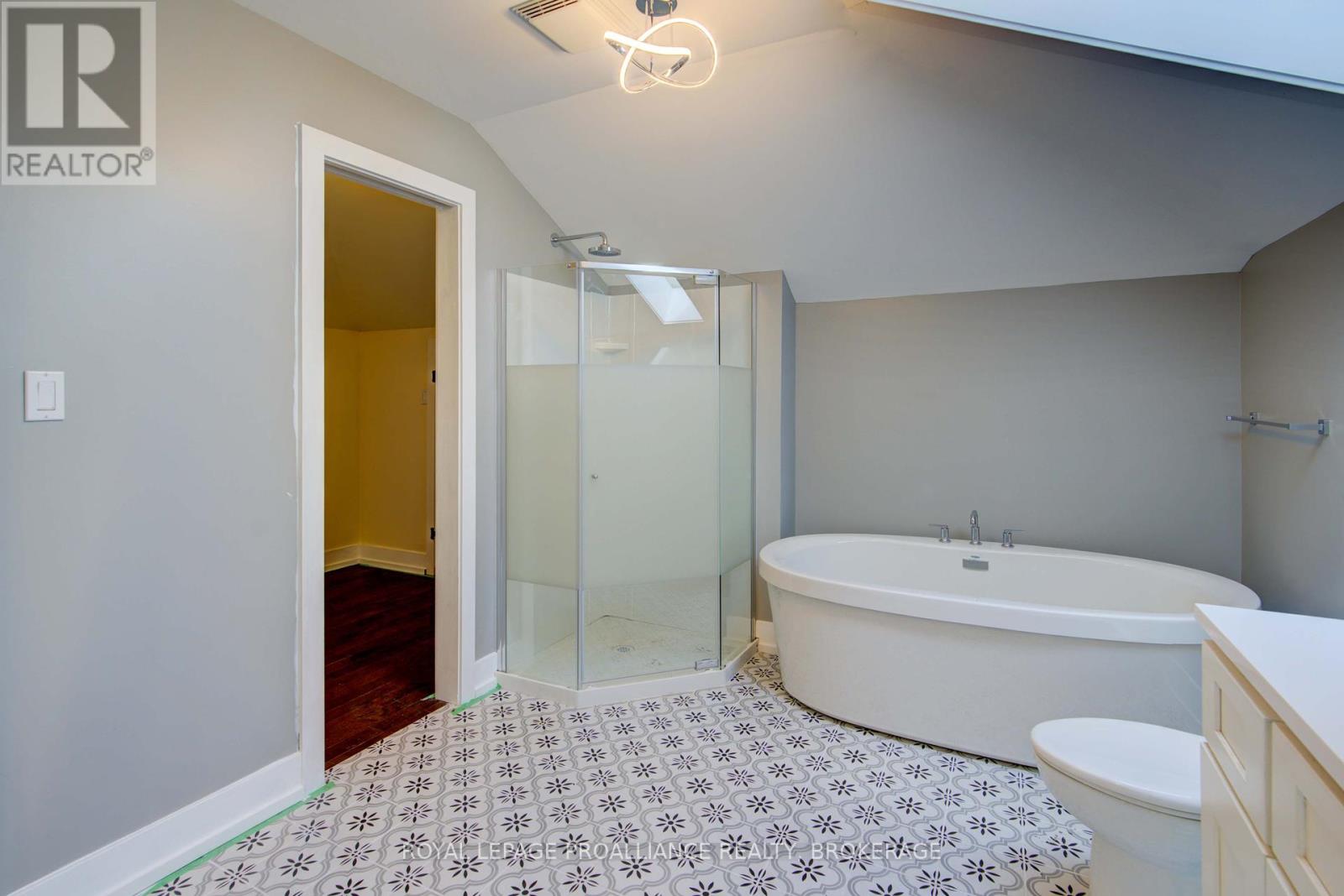 124 Granite Hills, Tay Valley, Ontario  K7H 3C7 - Photo 38 - X12162492