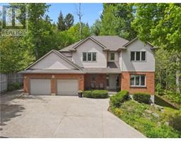 35 DAYMAN Court, kitchener, Ontario