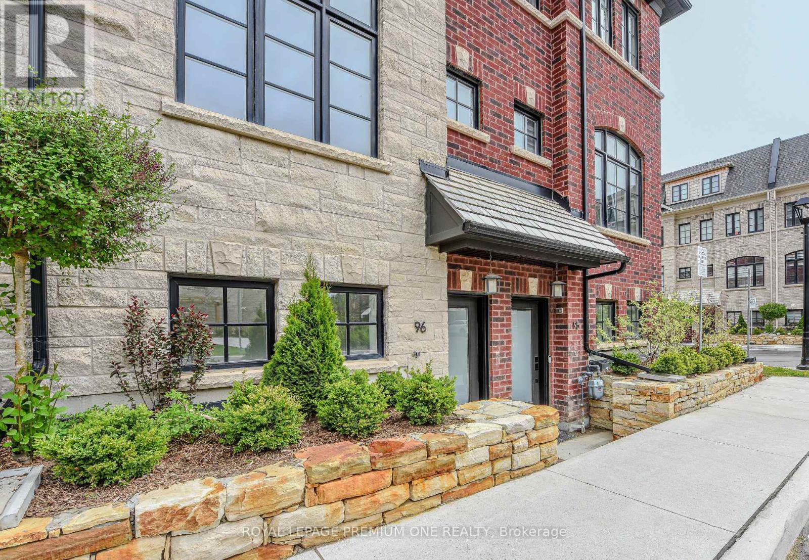 96 - 21 WASDALE ROAD, Mississauga, Ontario