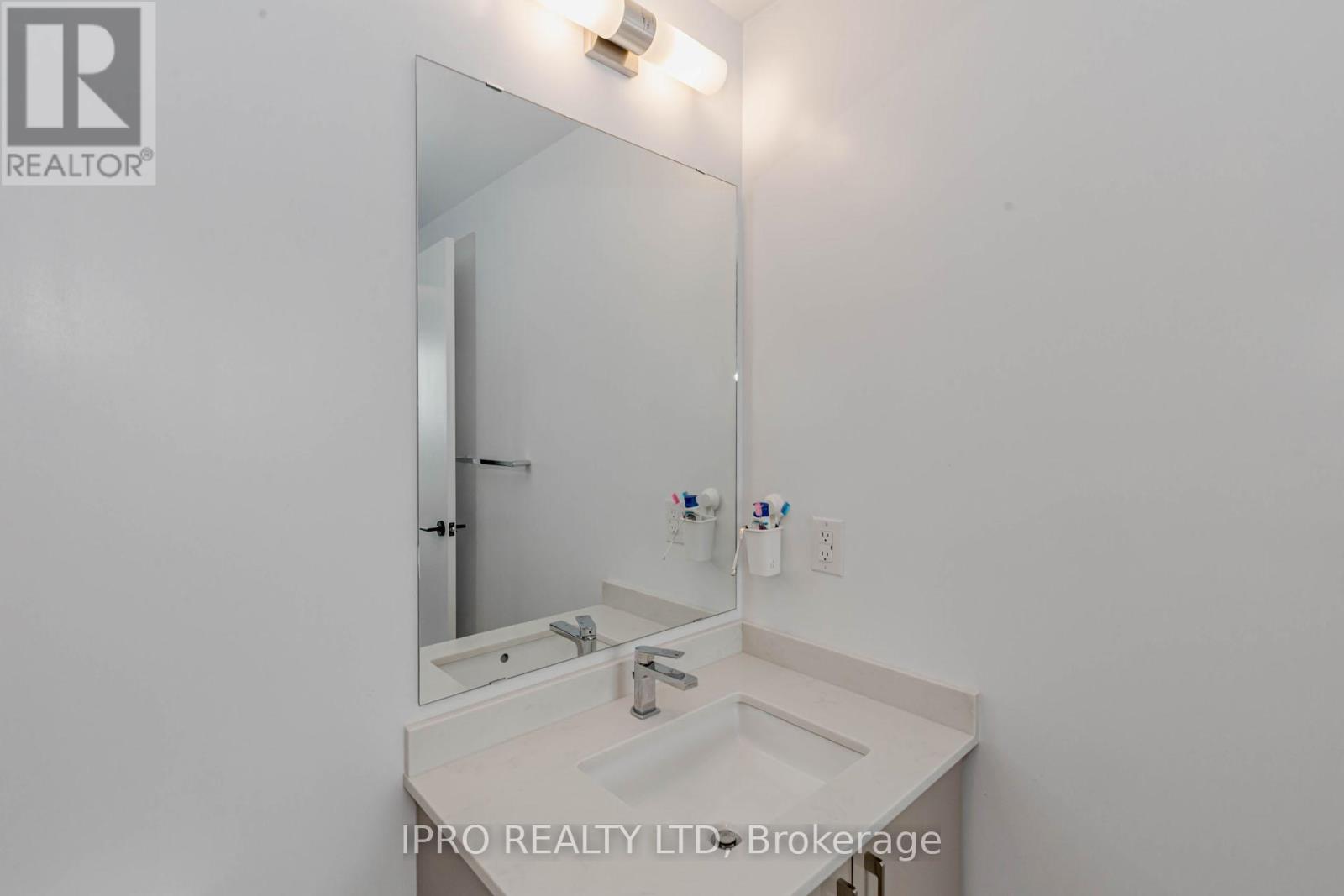 723 - 2450 Old Bronte Road W, Oakville, Ontario  L6M 5P6 - Photo 24 - W12162174