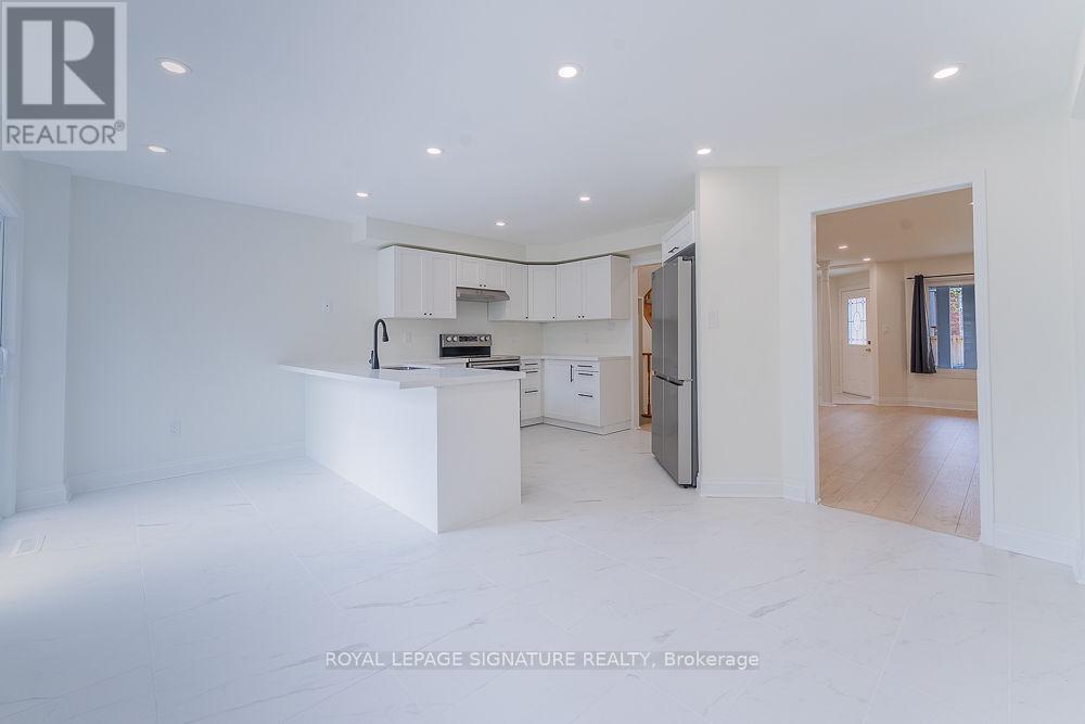 72 James Young Drive, Halton Hills, Ontario  L7G 5S5 - Photo 11 - W12162193