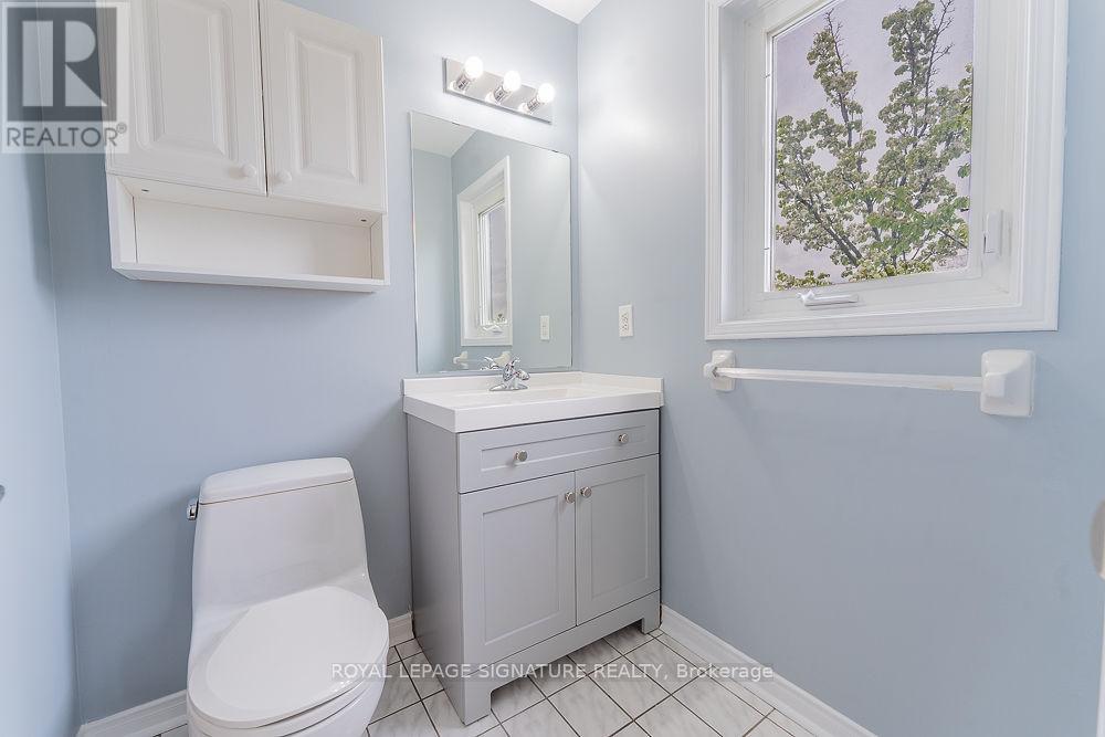 72 James Young Drive, Halton Hills, Ontario  L7G 5S5 - Photo 17 - W12162193