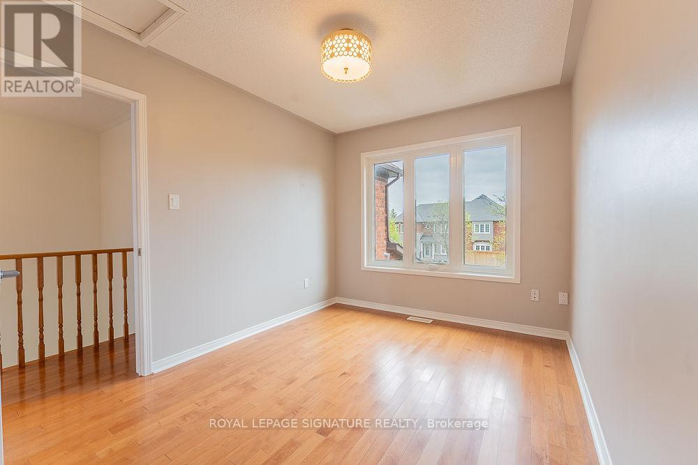 72 James Young Drive, Halton Hills, Ontario  L7G 5S5 - Photo 19 - W12162193
