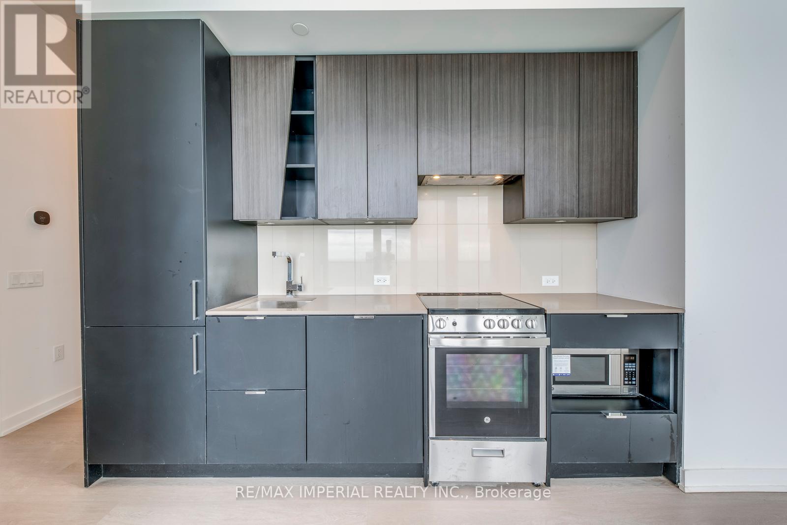 4909 - 3883 Quartz Road, Mississauga, Ontario  L5B 0M4 - Photo 8 - W12162197