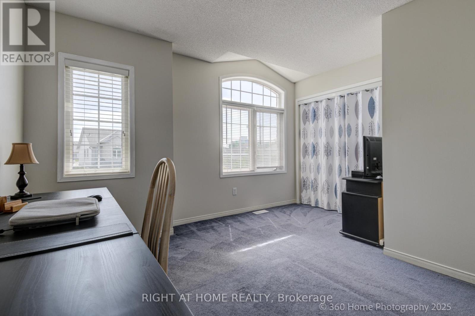 1019 Zimmerman Crescent, Milton, Ontario  L9T 5S6 - Photo 22 - W12162261