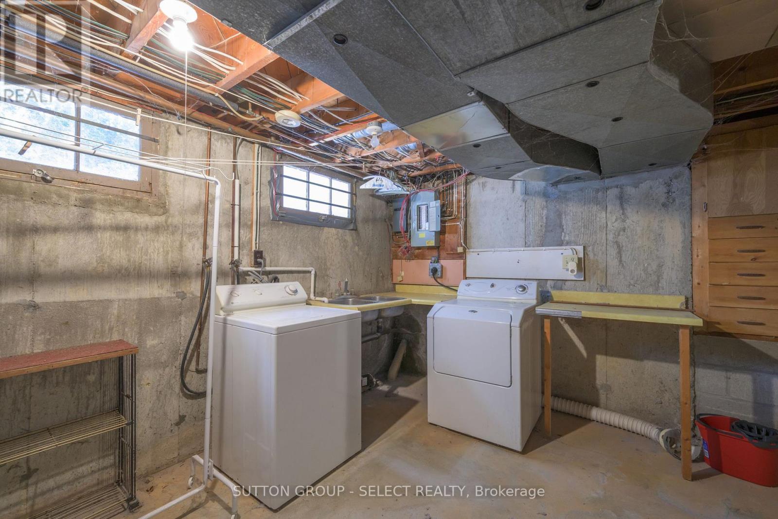 316 Ramsay Road, London North (North J), Ontario  N6G 1N8 - Photo 31 - X12162516