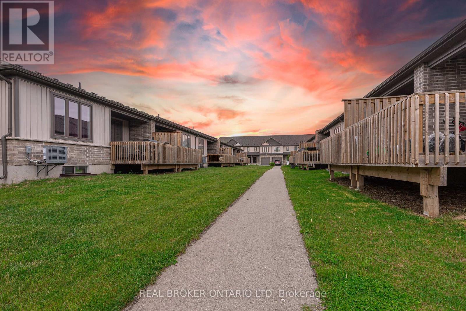 45 - 745 Chelton Road, London South, Ontario  N6M 0J1 - Photo 23 - X12162595
