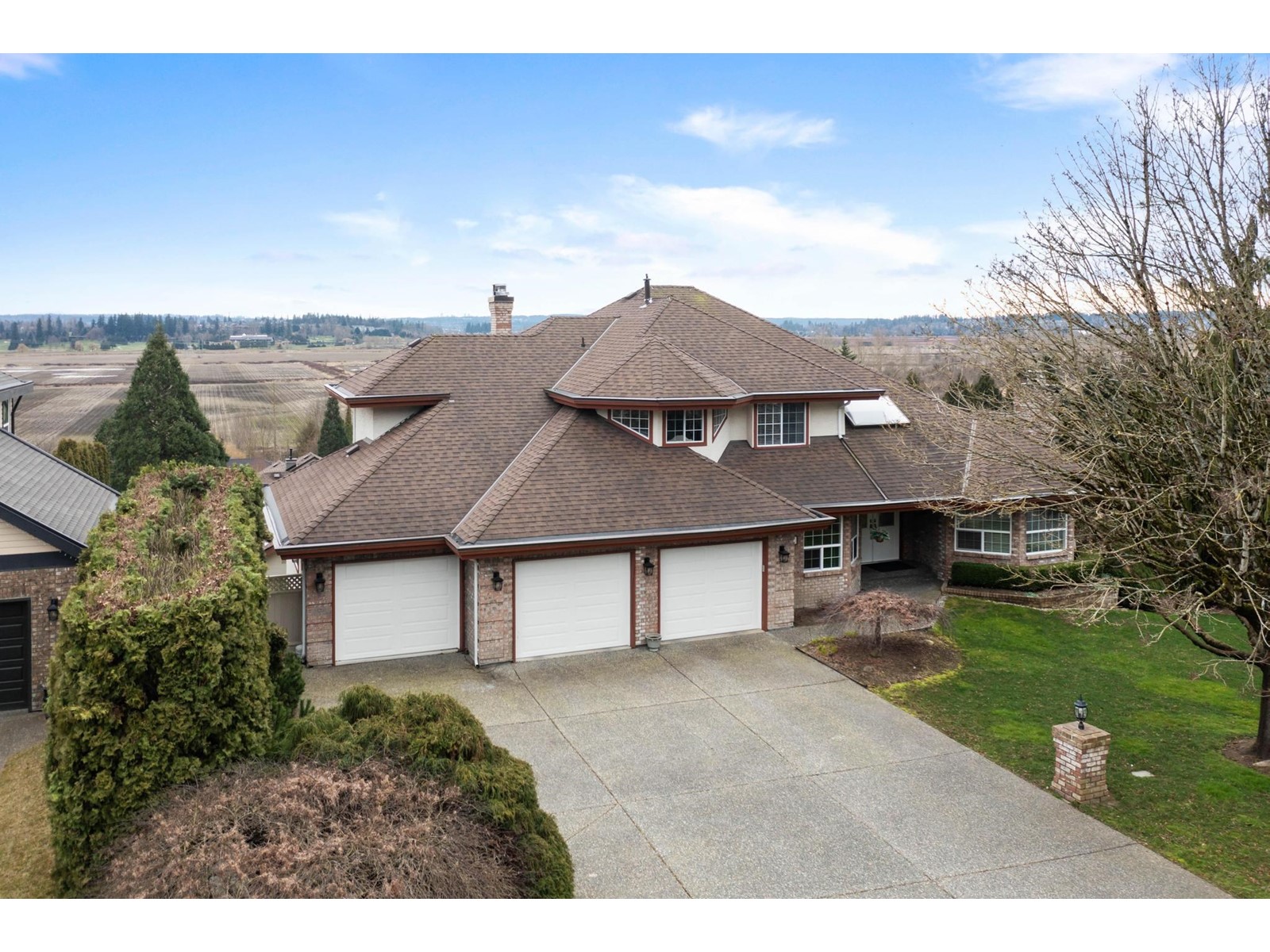 16512 77a Avenue, Surrey, British Columbia  V4N 0L4 - Photo 2 - R3005210