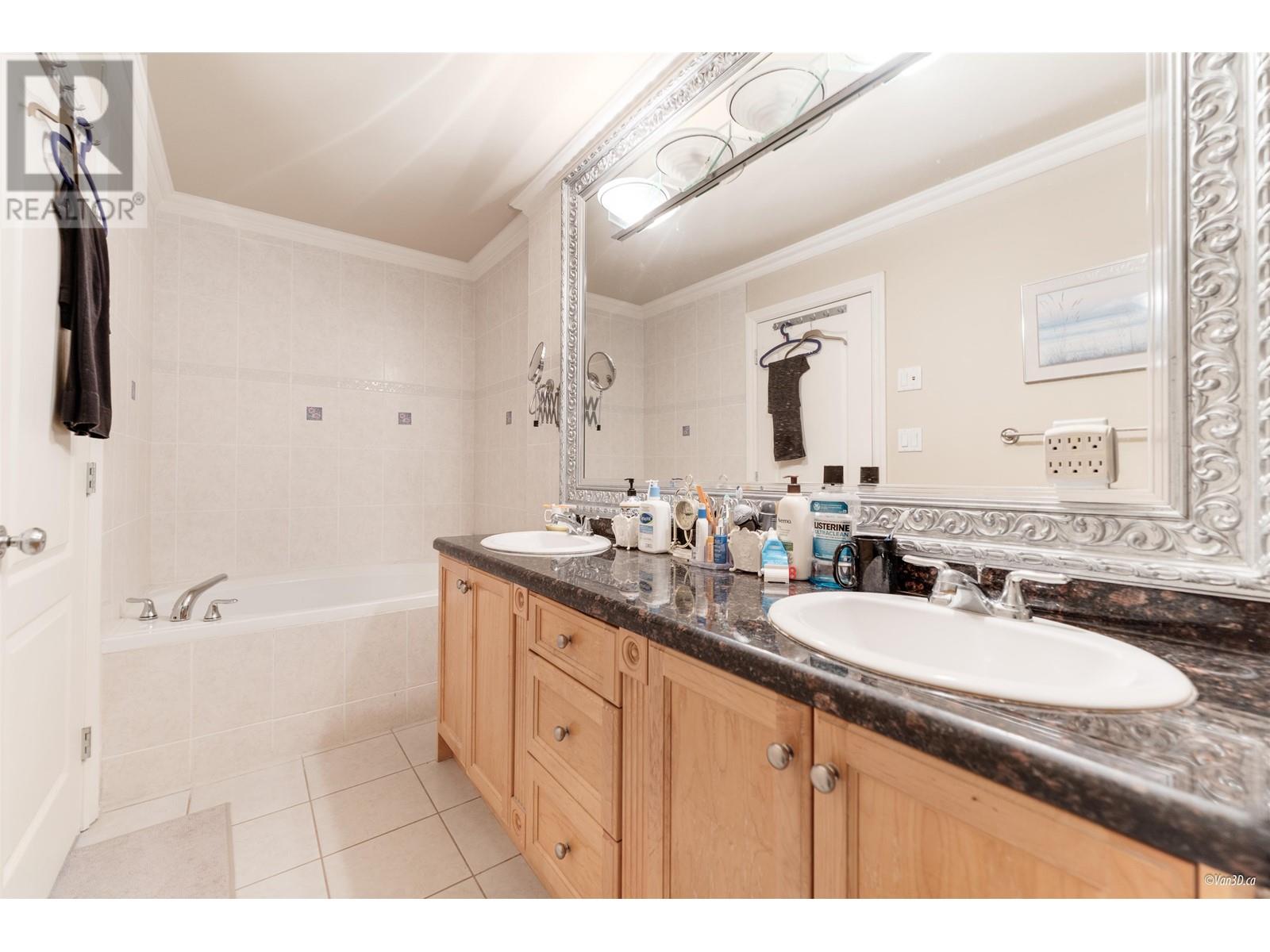 6 7188 Blundell Road, Richmond, British Columbia  V6Y 1J4 - Photo 29 - R2980084
