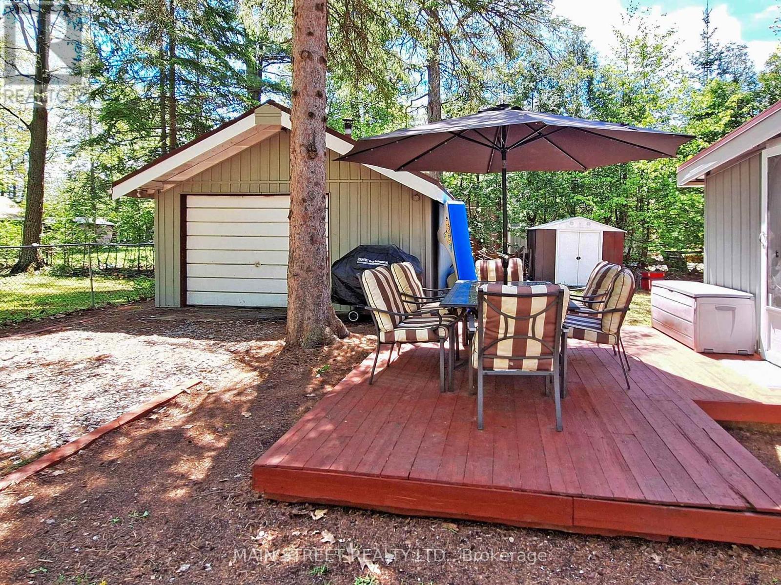 2 Cedarhurst Avenue, Kawartha Lakes, Ontario  K0M 1N0 - Photo 24 - X12162225
