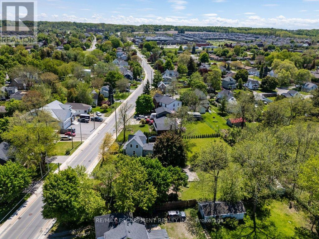4216 Mountain Street, Lincoln (Beamsville), Ontario  L0R 1B0 - Photo 41 - X12162247