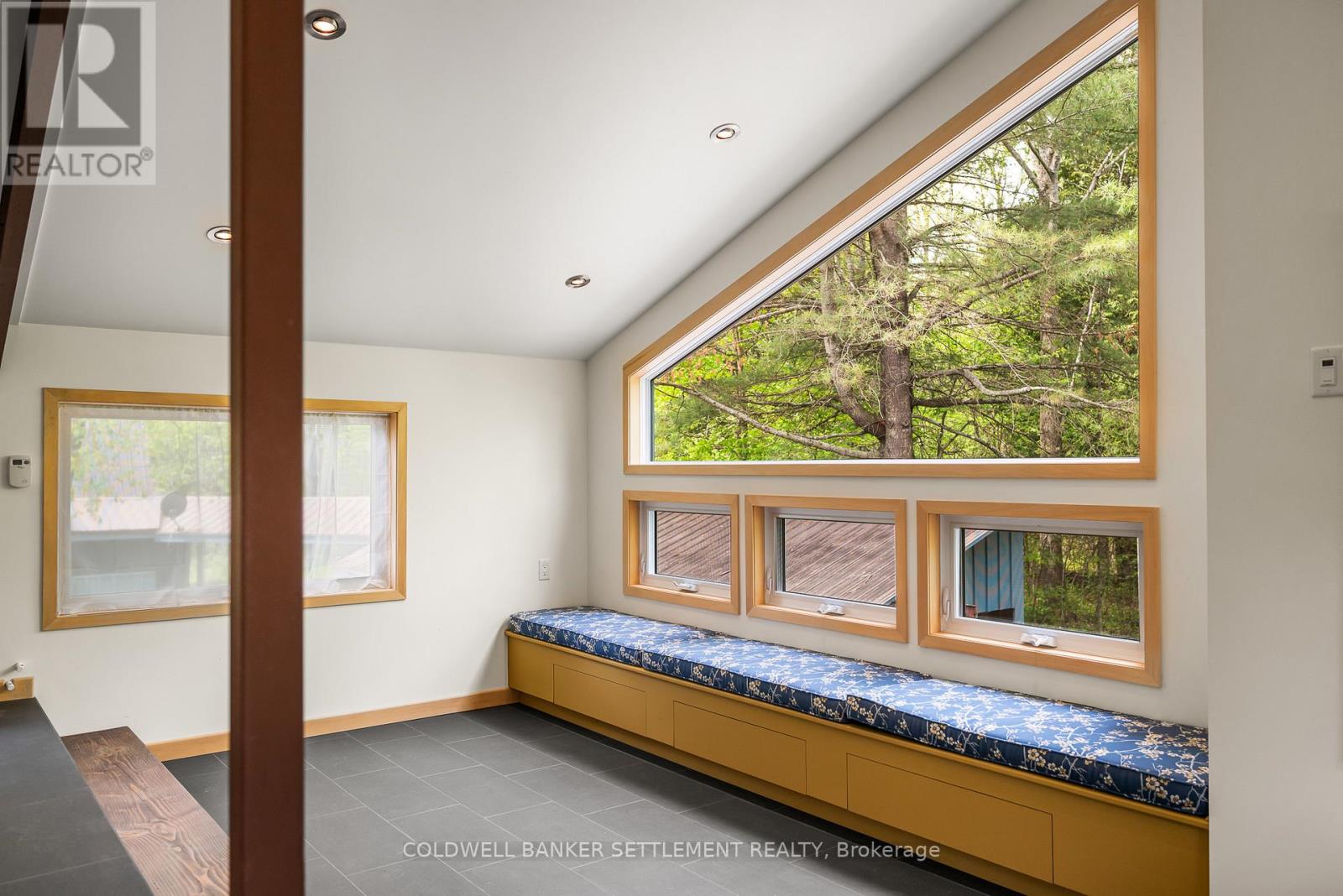 142 Leonard Side Road, Tay Valley, Ontario  K7H 3C6 - Photo 25 - X12162543