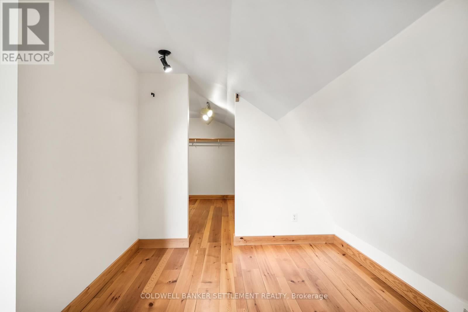 142 Leonard Side Road, Tay Valley, Ontario  K7H 3C6 - Photo 47 - X12162543