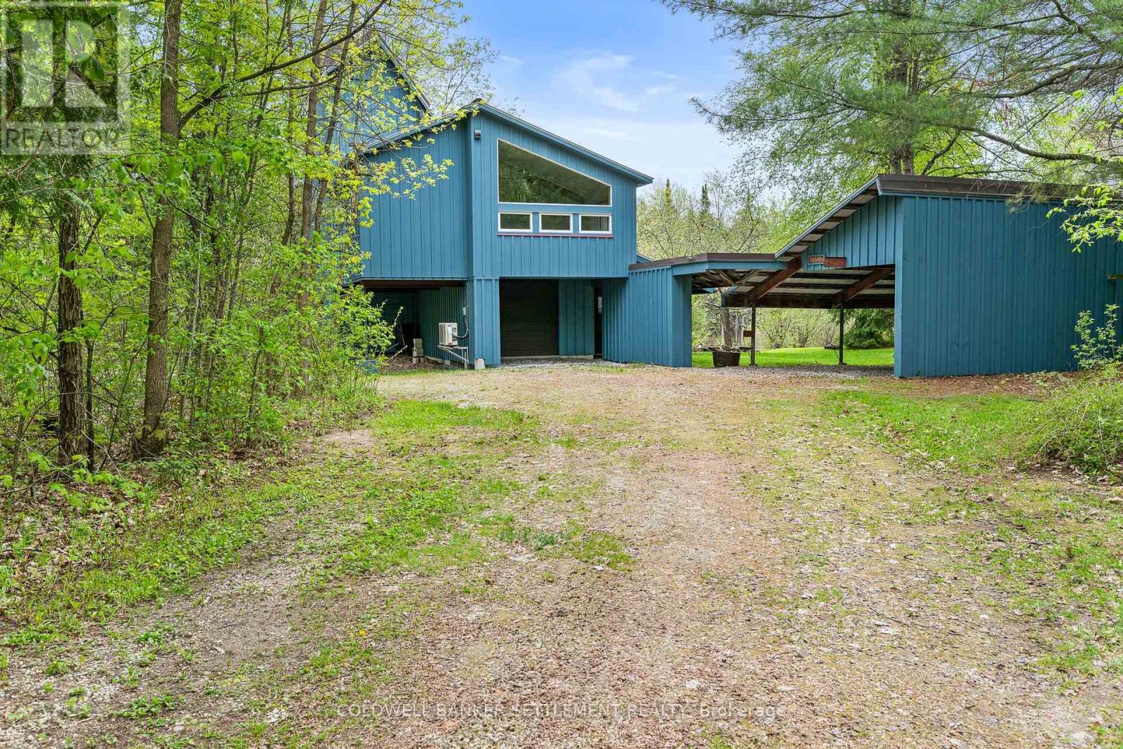 142 Leonard Side Road, Tay Valley, Ontario  K7H 3C6 - Photo 6 - X12162543
