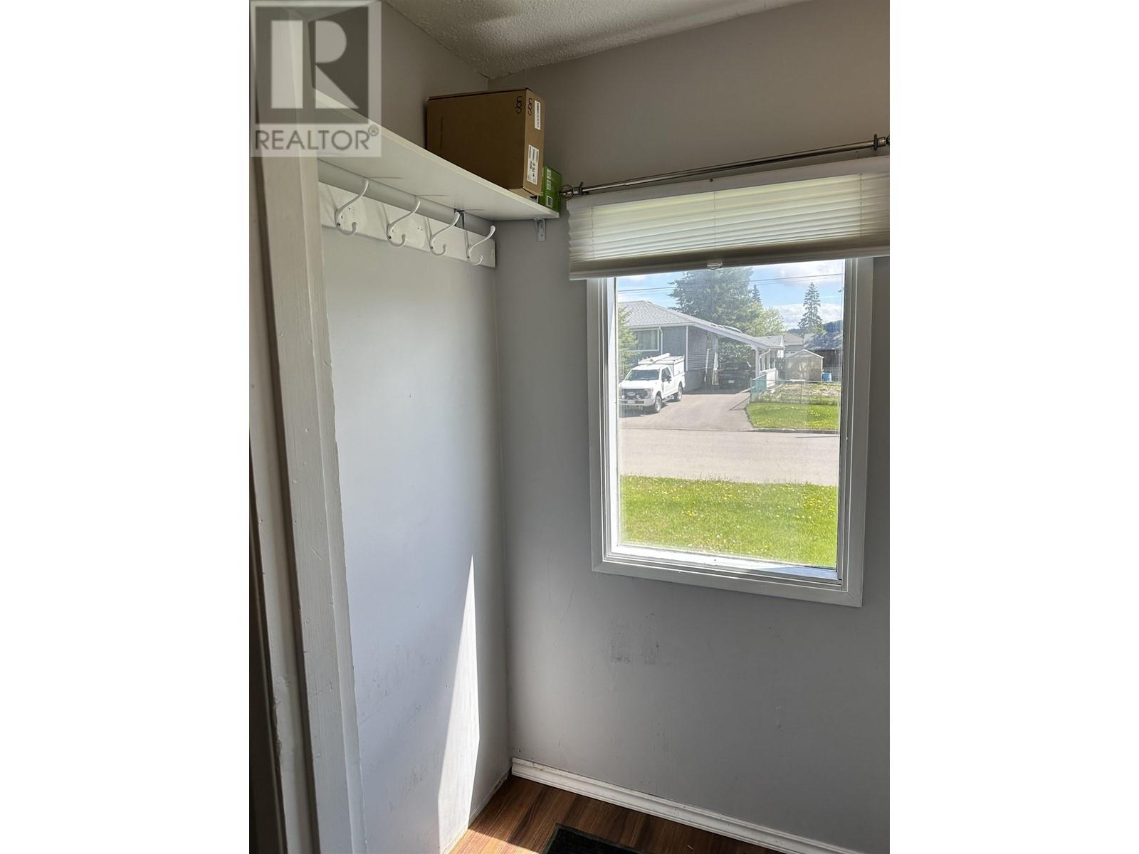 Property at 2137 TAMARACK STREET image 4