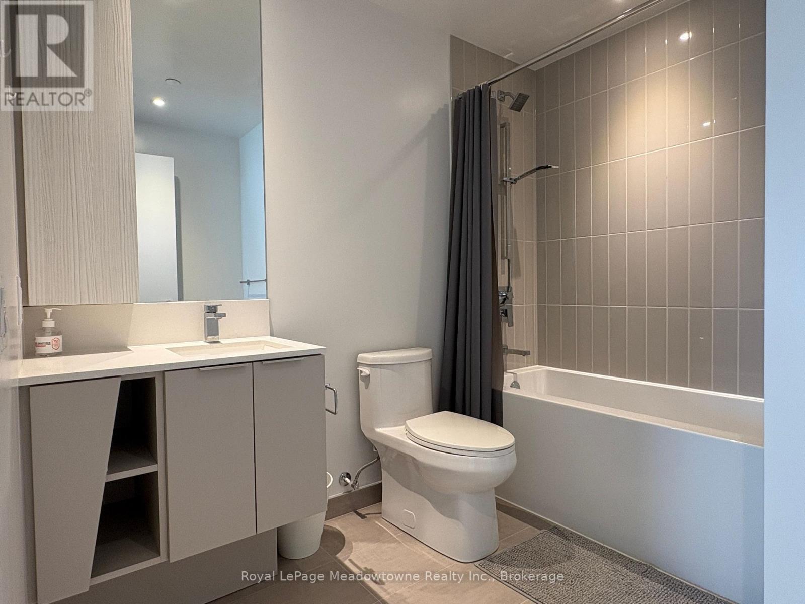 4405 - 3900 Confederation Parkway E, Mississauga (City Centre), Ontario  L5B 0M3 - Photo 6 - W12161087