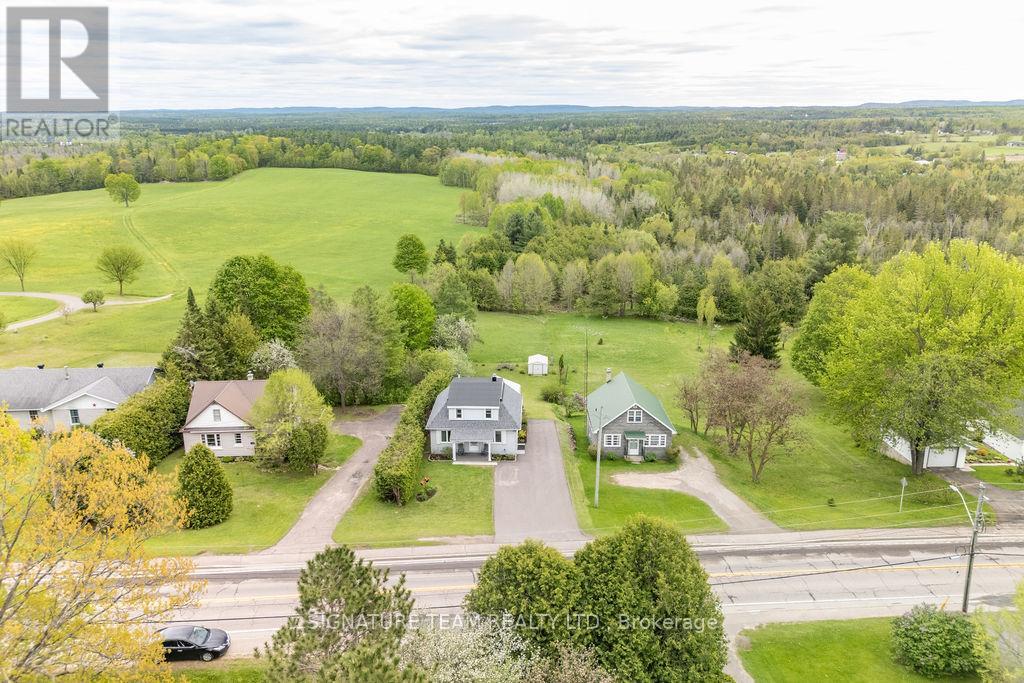231 Bonnechere Street E, Bonnechere Valley, Ontario  K0J 1T0 - Photo 37 - X12162314