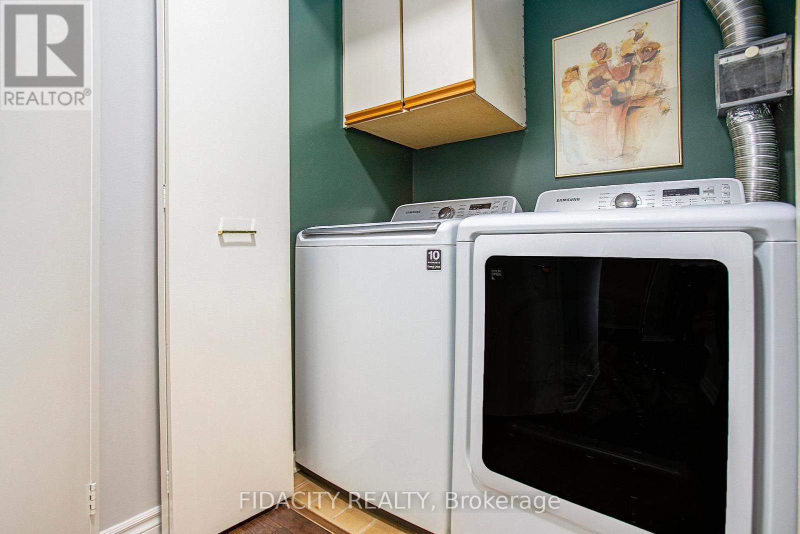 2106 - 1510 Riverside Drive, Ottawa, Ontario  K1G 4X5 - Photo 24 - X12162559