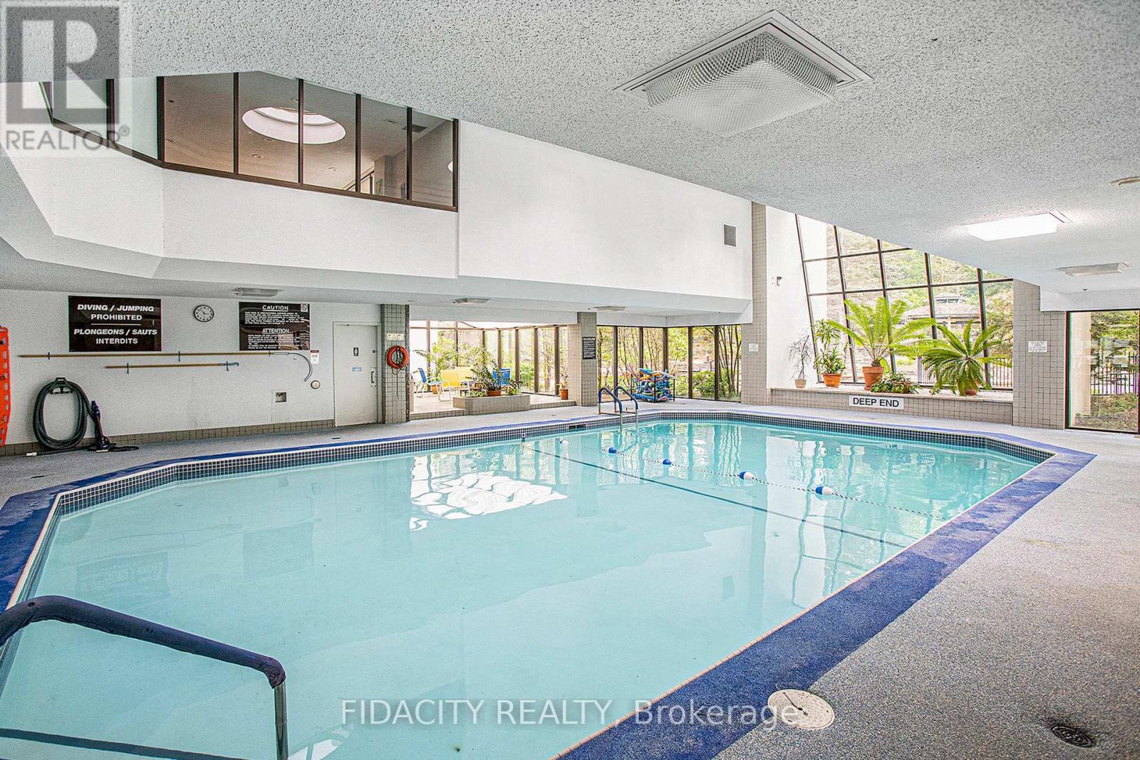 2106 - 1510 Riverside Drive, Ottawa, Ontario  K1G 4X5 - Photo 29 - X12162559
