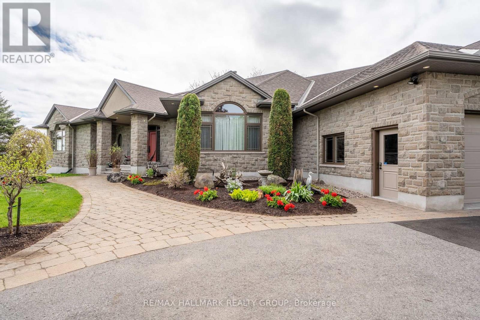 6980 Mansfield Road, Ottawa, Ontario  K2S 1B8 - Photo 8 - X12162665