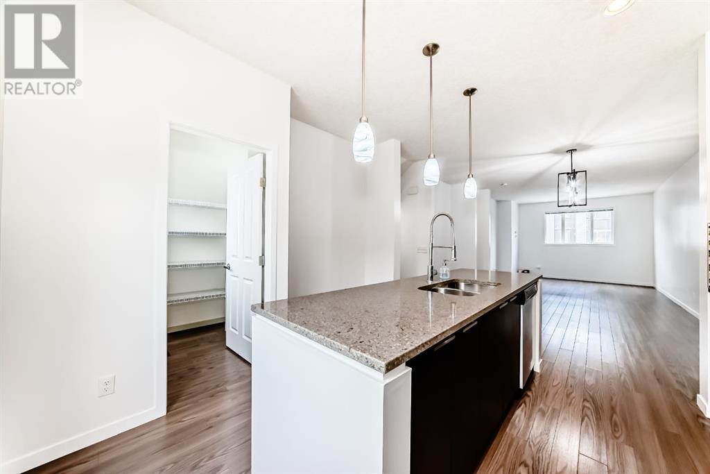 206 Copperpond Row Se, Calgary, Alberta  T2Z 1H3 - Photo 8 - A2215379