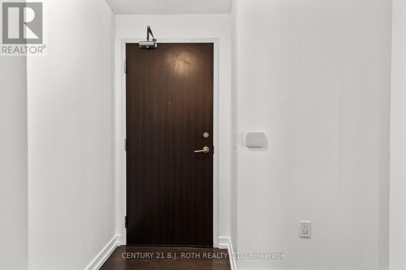 1103 - 38 Dan Leckie Way, Toronto, Ontario  M5V 2V6 - Photo 3 - C12162352