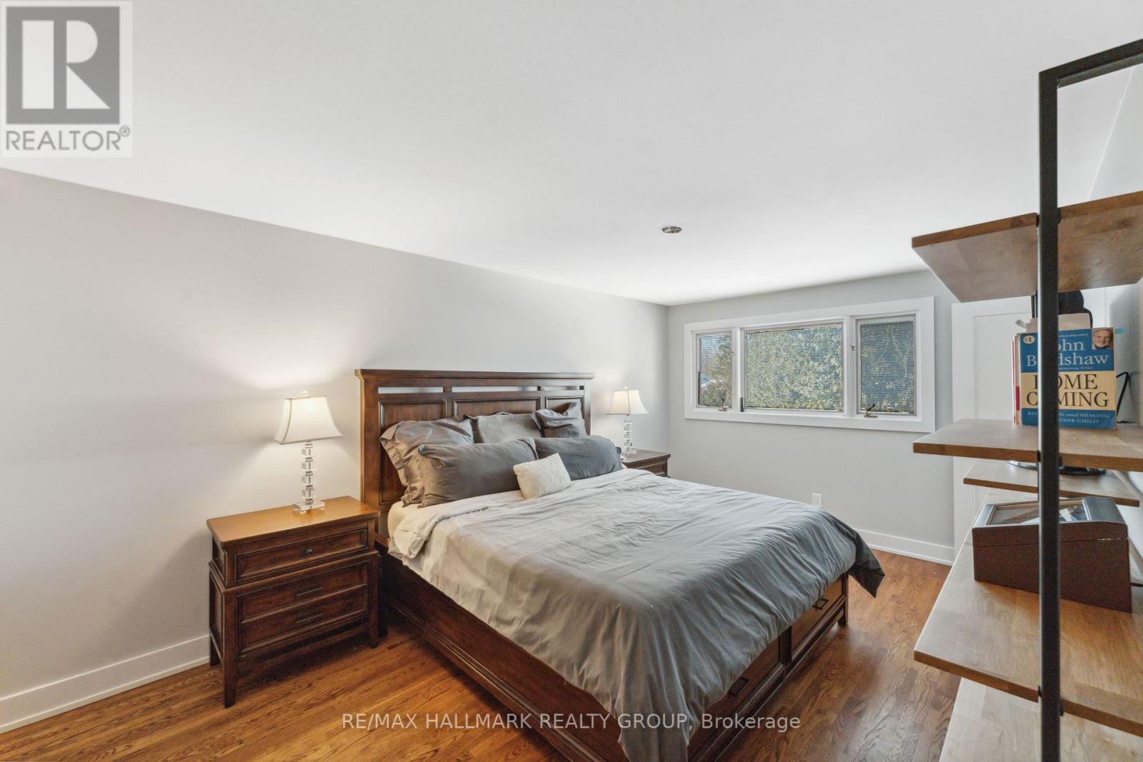 2425 Ogilvie Road, Ottawa, Ontario  K1J 7N3 - Photo 23 - X12007632