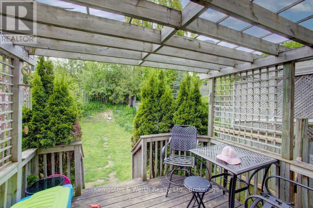 28 Patrick Boulevard, Centre Wellington, Ontario  N0B 1S0 - Photo 32 - X12162507